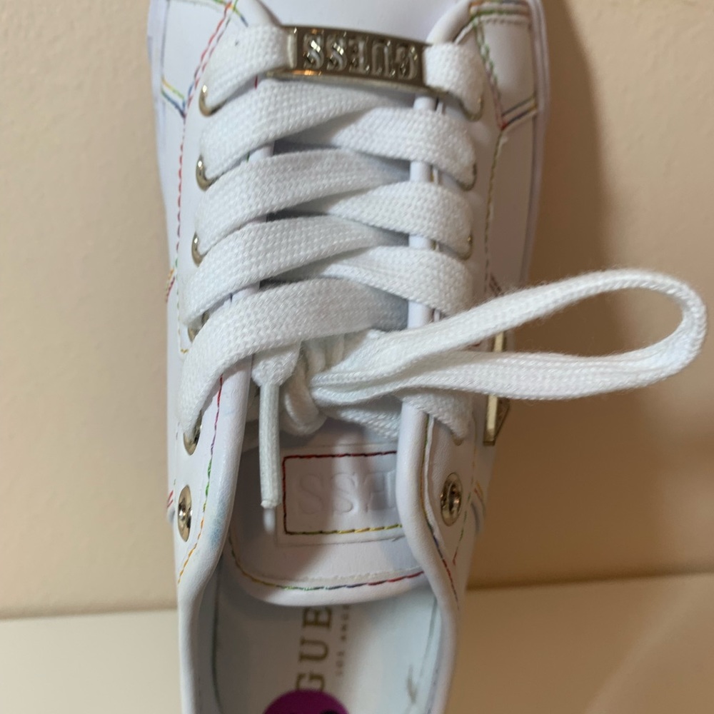 Guess Pacing 3 White/Rainbow Stitching Lace Up Classic Sneakers - Picture 6 of 9